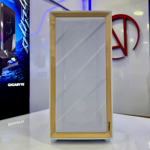 NK GM Moderate A40 Gaming PC CR05 : AMD Ryzen 7 9950X3D, GeForce RTX 5070 Ti, 64GB, 1TB