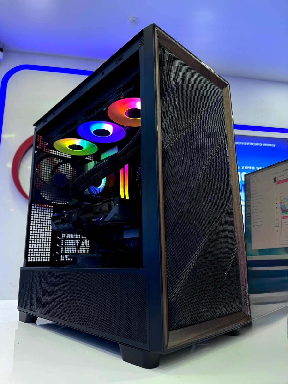 NK GM Moderate A20 Gaming PC CR07 : AMD Ryzen 7 9800X3D, Radeon RX 9070, 32GB, 1TB
