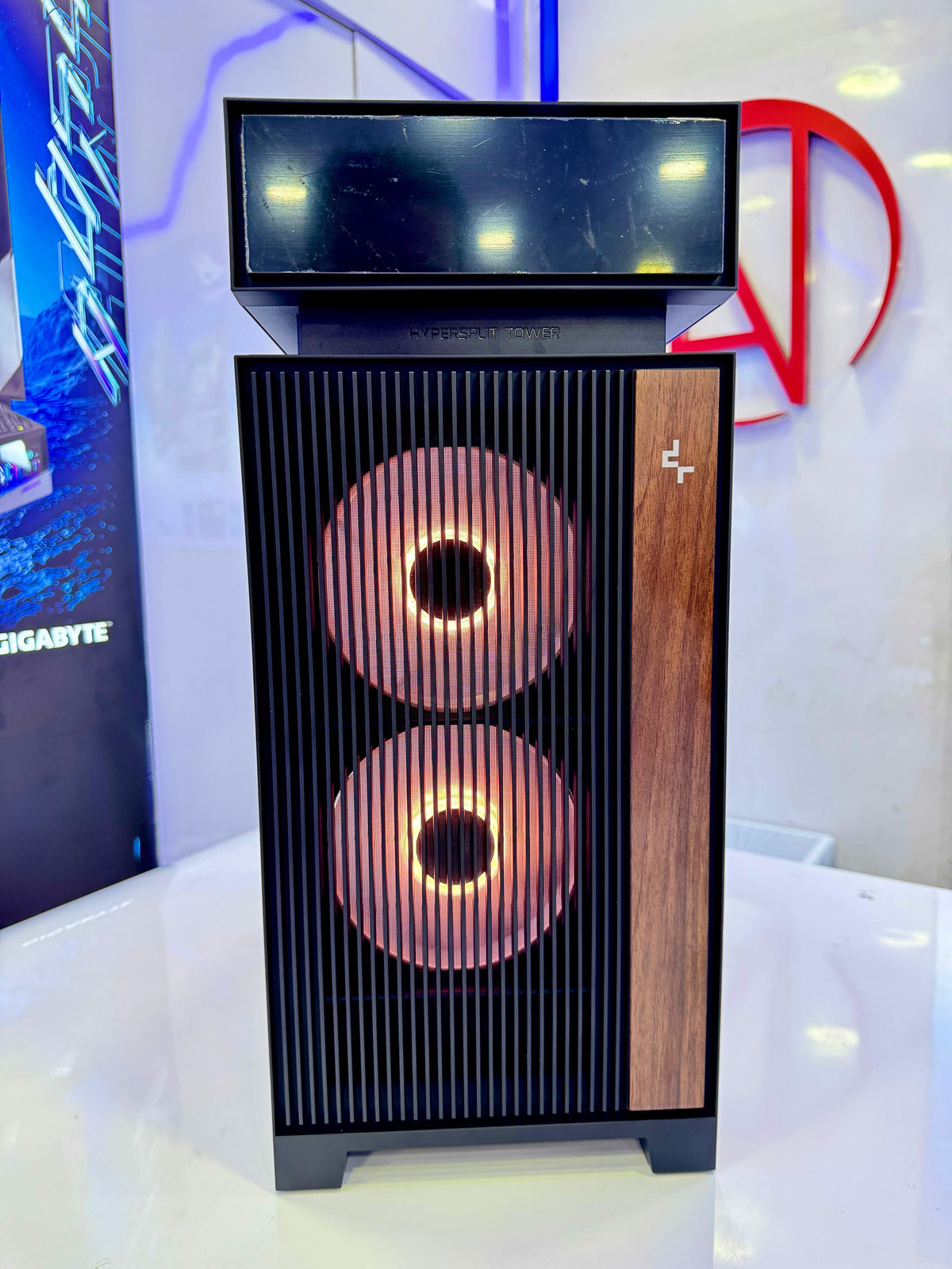 NK GM Moderate A40 Gaming PC CR09 : AMD Ryzen 7 9850X3D, GeForce RTX 5070 Ti, 32GB, 2TB