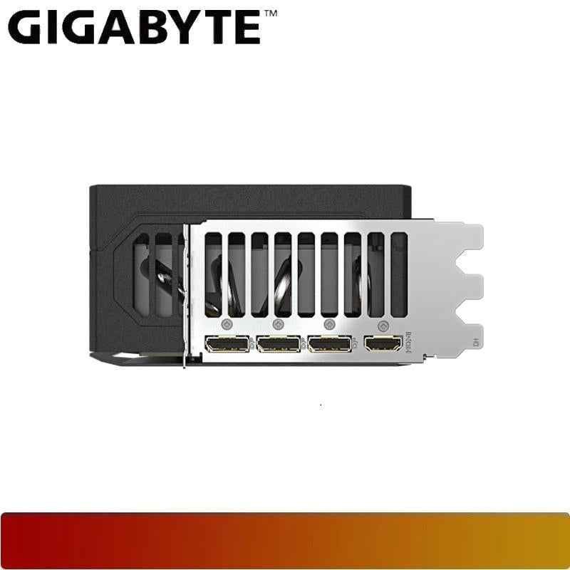 GIGABYTE AORUS GeForce RTX 5070 Ti MASTER 16G - 7 - Nano Komputer