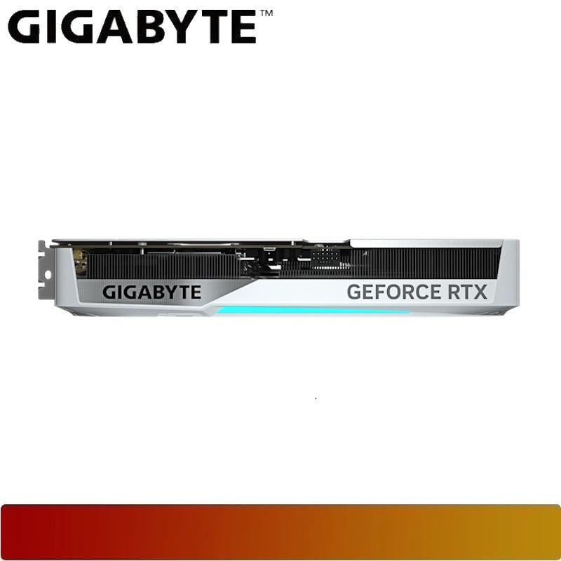 GIGABYTE GeForce RTX 5070 Ti EAGLE OC ICE SFF 16G - 5 - Nano Komputer