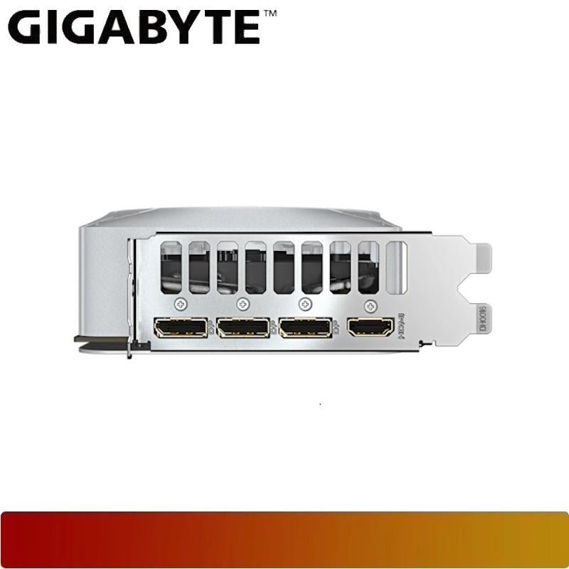 GIGABYTE GeForce RTX 5070 Ti EAGLE OC ICE SFF 16G - 7 - Nano Komputer