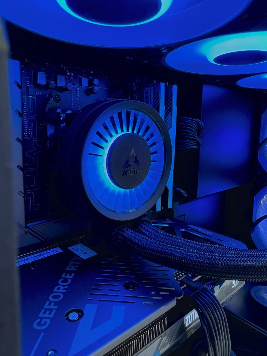 NK GM Moderate A30 Gaming PC CR06 : AMD Ryzen 7 7800X3D, GeForce RTX 5070, 32GB, 1TB-4-Nano Komputer