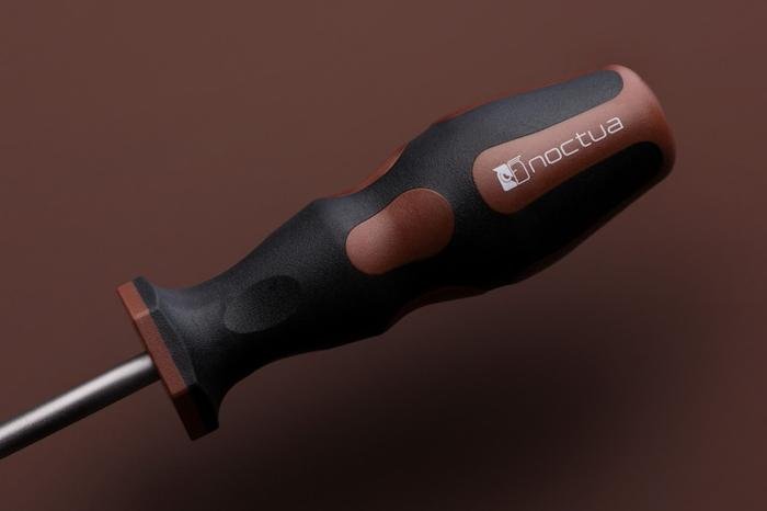 NOCTUA NM - M1 - MP83 chromax.black - 4 - Nano Komputer